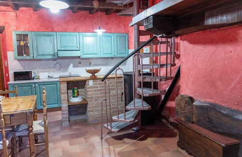 Campello sul Clitunno House | Ospitaci Casa Piccolo Borgo