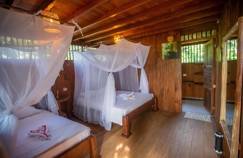 Nuqui Hotel | Ostional river