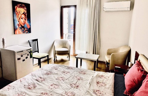 Akdeniz Hotel | OTEL YAŞAR