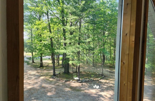 Gaylord Ski Chalet | Otsego Lake Oasis! Spacious 3 bd + loft. Sleeps 12. Separate Private Lake Access
