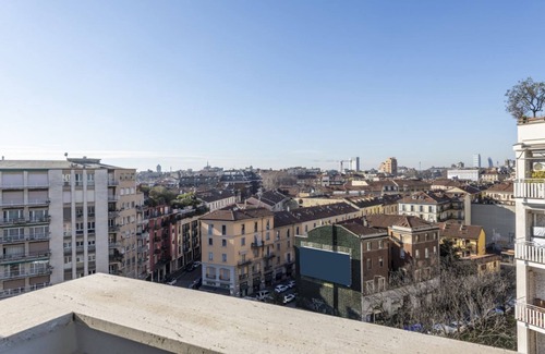 Porta Venezia Apartment | Otto Novembre, 3 – Spacious and Elegant with a View