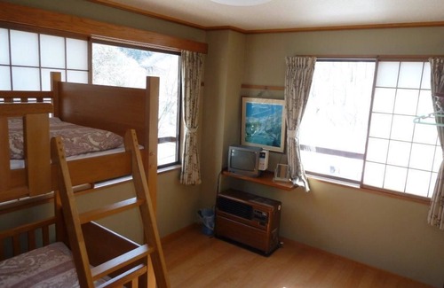 Yuzawa House | Ouji Penshon Naeba