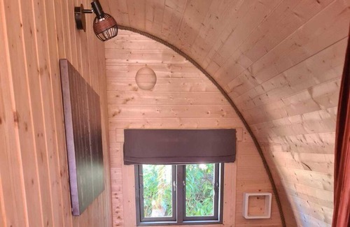 Wilsum Cabin | Our Woodlodges are attractively furnished and fully equipped.