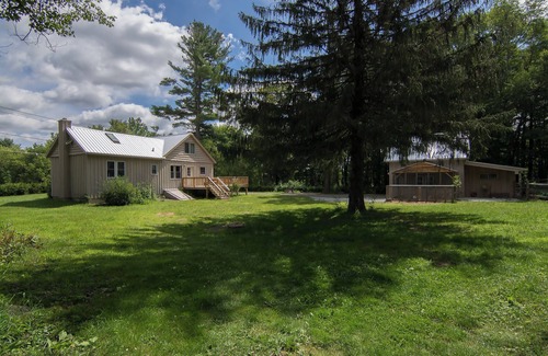 Woodridge House | Outlier Inn Guest House on Farm Catskills