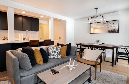 Moose Wilson Road Condo | Outpost: Cedars 1413 - Aspens Location!