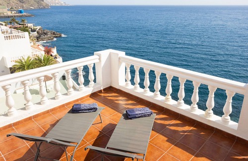 Las Caletillas Apartment | Over the Ocean with pool