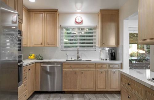Whittier House | Overlooking Luxury | Pool Heat | Spa | Games