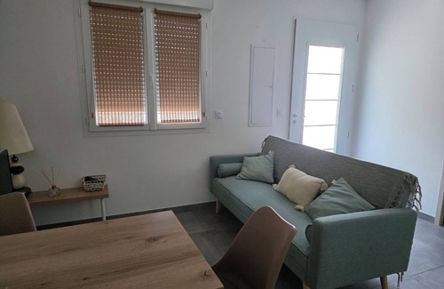 Saint-Bauzely House | Overnight in the countryside