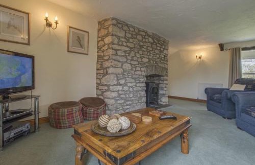 Hele House | Owls Roost