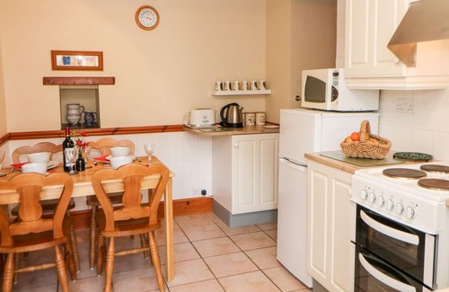 Newton Grange Cottage | OXDALES COTTAGE, family friendly, with a garden in Alsop Moor
