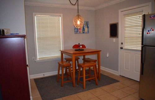Oxford House | OXFORD MS Central Location - AND COMFORTS OF HOME - New on Rental Market!
