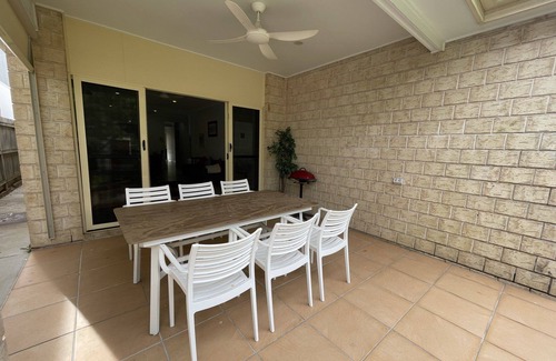 Scarborough House | "Oxley House" - Scarborough Q 4020