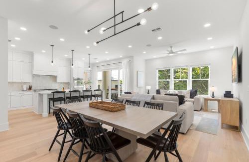 Clearwater Beach House | Oynx House & Jade House at the Gemma - 2 Amazing Homes Steps to Clearwater Beach