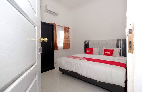 Jambi Hotel | OYO 1847 Jasmine Kost Syariah