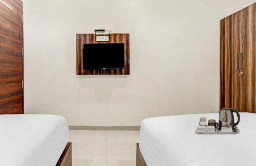 Indore Hotel | OYO 86350 Hotel Chandragupta