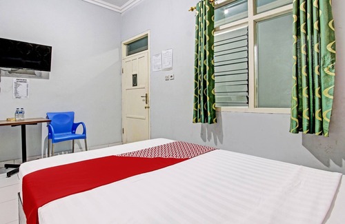 Wonogiri Hotel | OYO 92287 Hotel Aji Mantoro