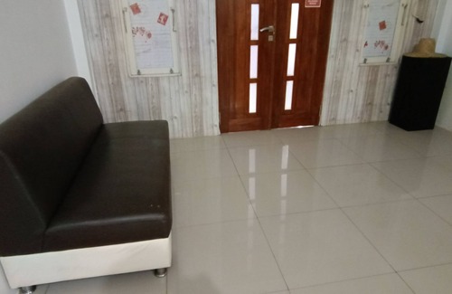 Makassar Hotel | OYO 92659 Wisma Deli Syariah Near RSUD Nene Mallomo Sidenreng Rappang