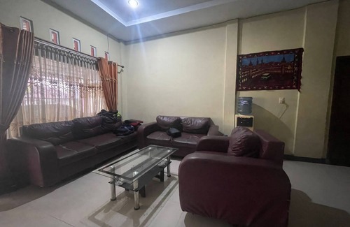 Medan Hotel | OYO 93609 Syukur 07 Syariah
