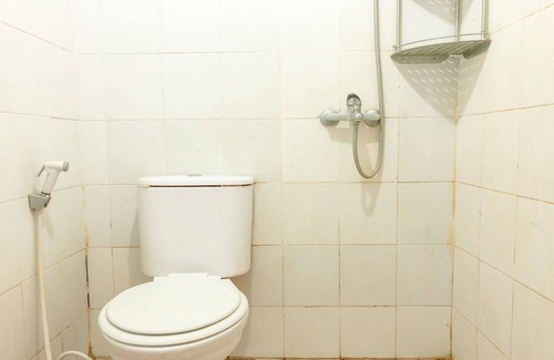 Karanganyar Hotel | OYO 93767 45 Guest House