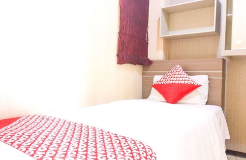 Karanganyar Hotel | OYO 93767 45 Guest House