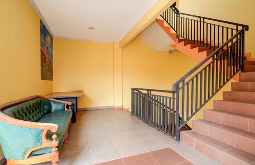Bekasi Hotel | OYO 94632 Griya Cewang Syariah