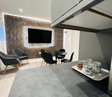 Eccles House | OYO Moorfields Villas