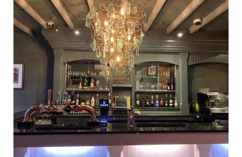 Stokesley Hotel | OYO The Leven