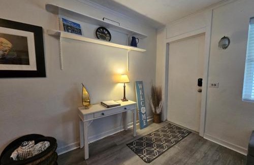 Lanark Village House | Oyster Bay Bungalow