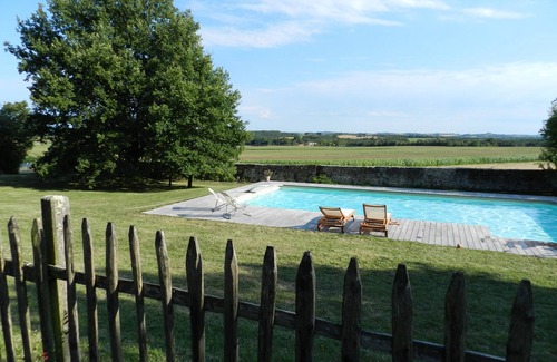 Villebois-Lavalette House | Périgord Vert- House in character property - Swimming pool, tennis - Sleeps 4