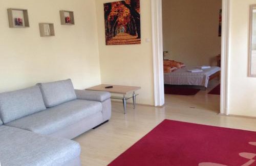Debrecen Apartment | Péterfia Apartman