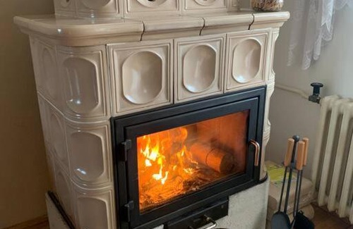 Cheb House | Příjemný řadový rodinný dům se zahradou