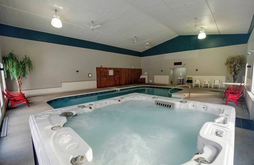 Beaupre Apartment | P-17: 3-bedroom condo for 8 people