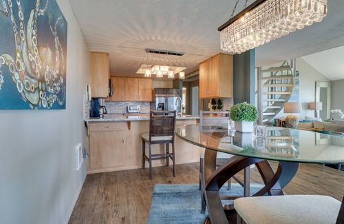 Newport House | ‘Pacific Penthouse’ with Sunroom & Ocean Views!