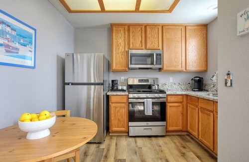 Oceano Condo | Pacific Plaza #609 Oceano Pismo Avila SLO