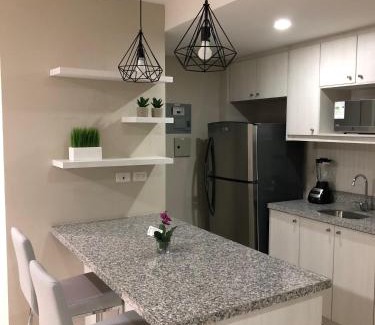 Urdesa Apartment | PACIFIC PLAZA