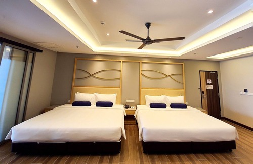 Sungai Menyala Hotel | Pacific Regency Beach Resort Port Dickson