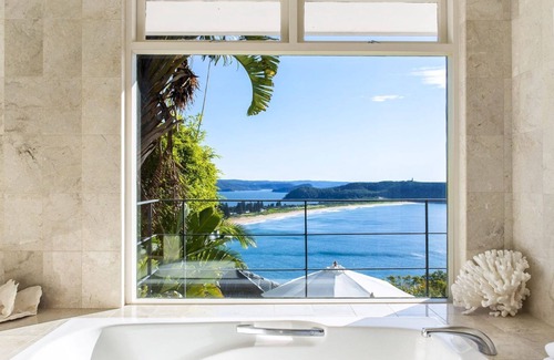 Palm Beach House | PACIFIC VISTA by Palm Beach Holiday Rentals