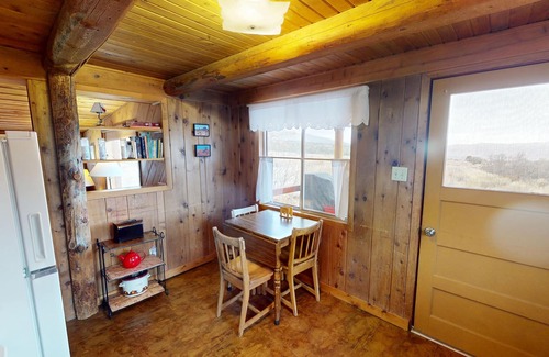 Spanish Valley Cabin | Pack Creek ~ Trails End. Affordable Cabin on the outskirts of Moab