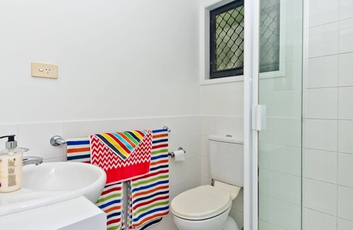Paddington House | Paddington Townhouse- in the heart of Rosalie Village