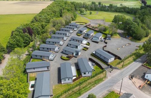 Perth Villa | Paddock Lodges Executive 4 Bed Villa