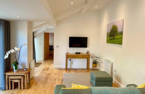 Castle Combe House | Paddock View, Castle Combe