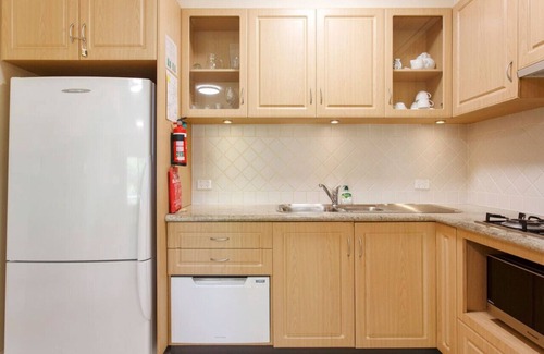 Fremantle Apartment | Pakenham Hideaway - Apartment in Central Fremantle