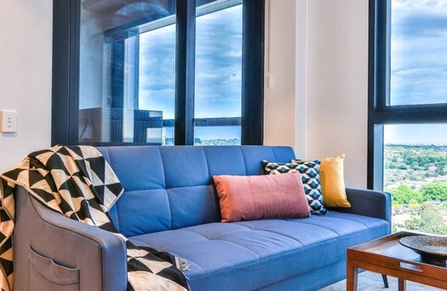 Box Hill Apartment | Palatial Apartment S15-2B 2BR2BABox Hill