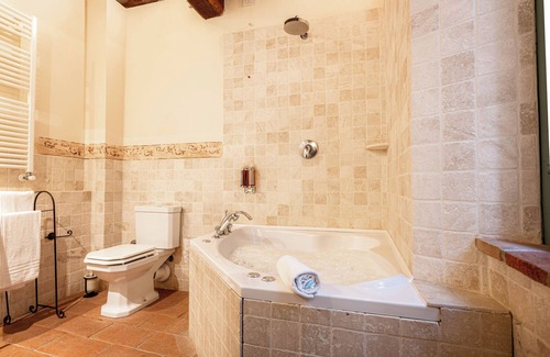 Petroio Hotel | Palazzo Brandano
