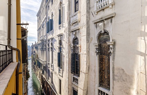 San Marco Apartment | Palazzo Dei Fiori By Room Mate