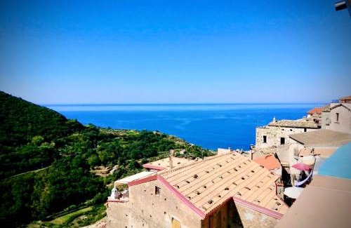 Belmonte Calabro House | Palazzo del Diplomatico