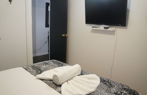 Bargara Apartment | Palm Breeze - 4 bedroom - Walk to the Ocean
