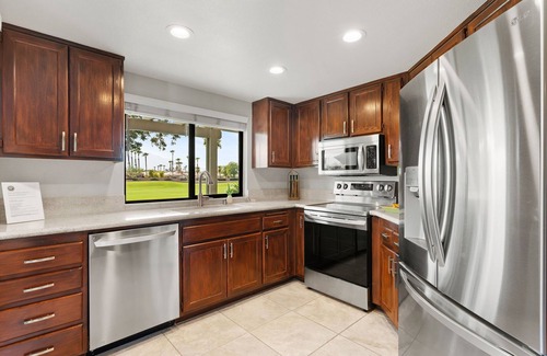 Palm Desert Condo | Palm Desert Resort Condo | Golf & Pond Views