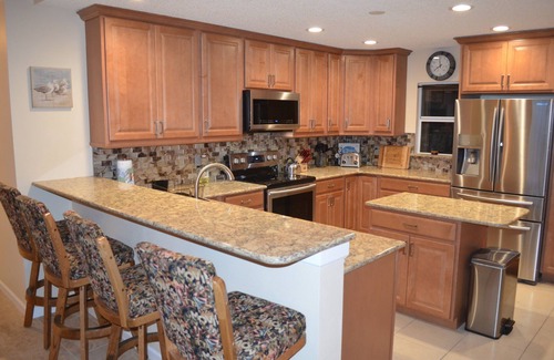 Palm Harbor House | Palm Harbor style family resort