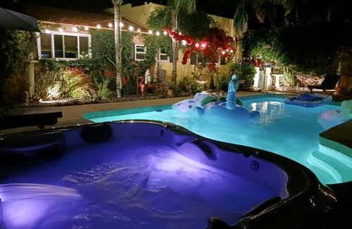 Tahquitz River Estates Apartment | Palm Springs First 420 LGBTA Shiloh Pet-Friendly near downtown